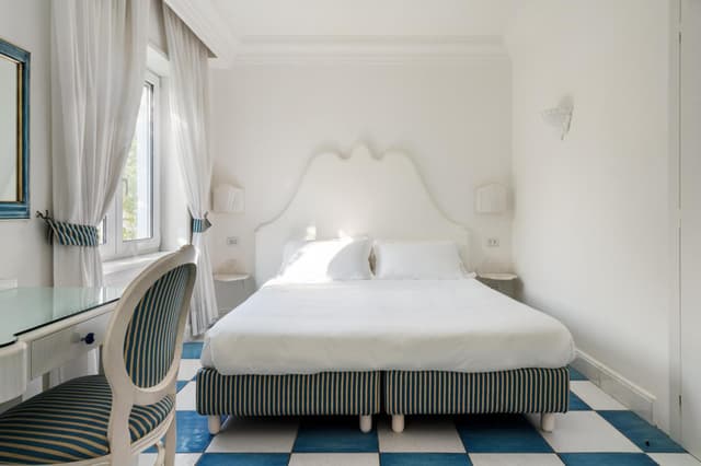 Classic Double or Twin Room