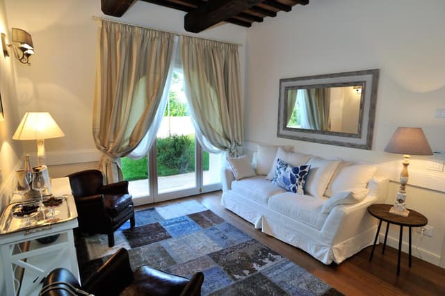 Suite with Garden View