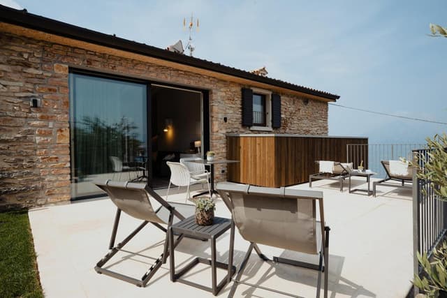 Surpise Suite