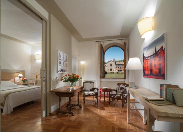 Queen Suite with Balcony