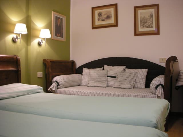 Triple Room