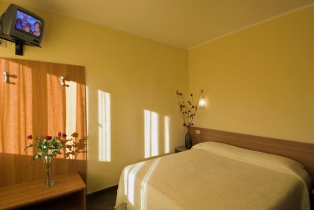 Double Room with Spa Bath