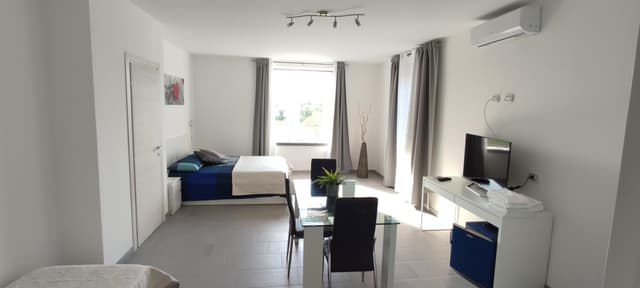 King Room with Lake View