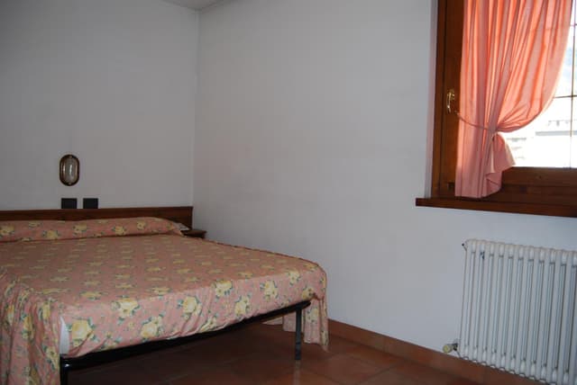 One-Bedroom Apartment (2 Adults)