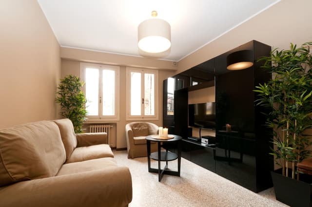 Four-Bedroom Apartment with Terrace