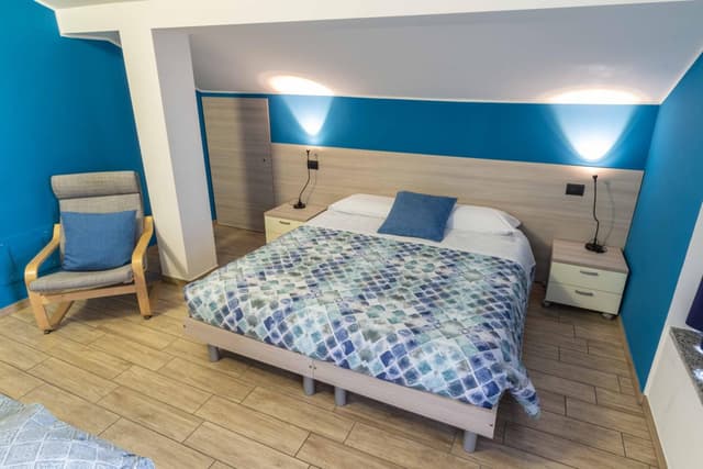 Triple Room with Garden View