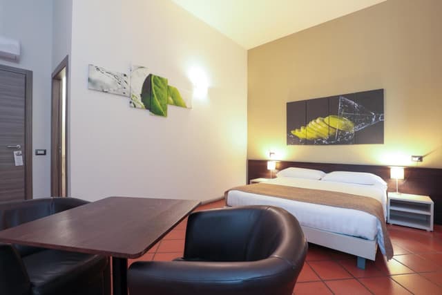 Large Double Room