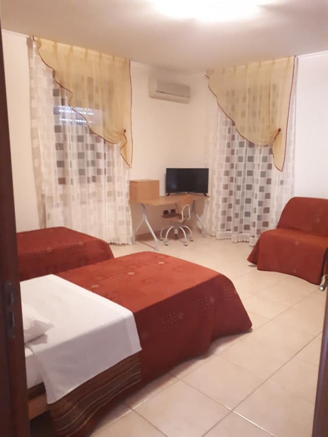 Single Room