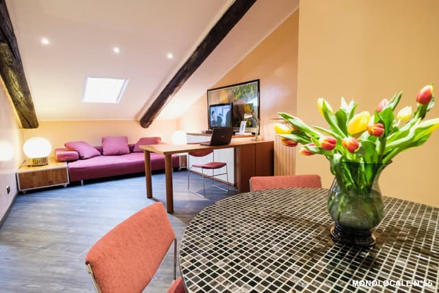 Studio (2 Adults)