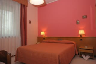 Double Room (1 Adult)