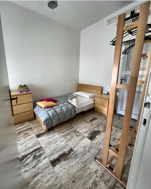 Single Room with Private Bathroom