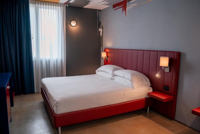 Large Double Room