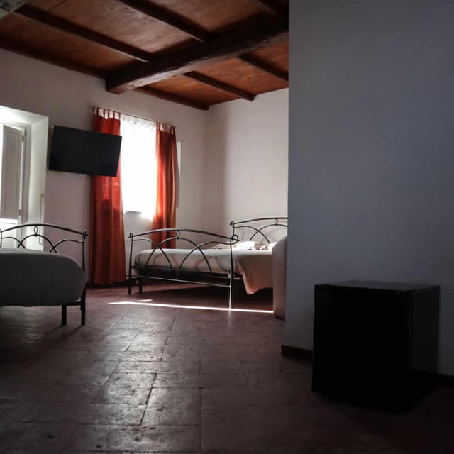 Deluxe Family Room