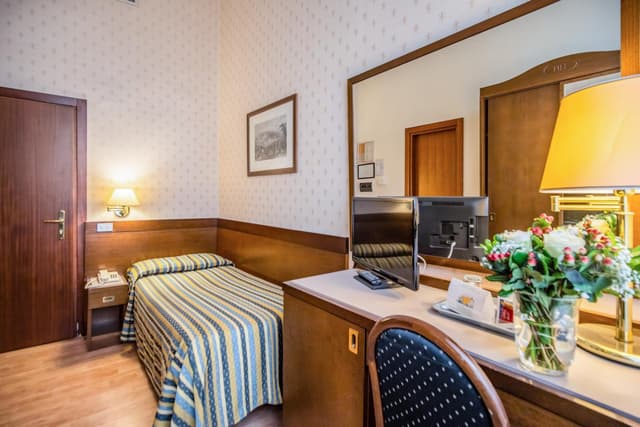 Classic Single Room