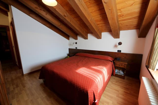 Two-Bedroom Apartment with Balcony (6 Adults) - Attic