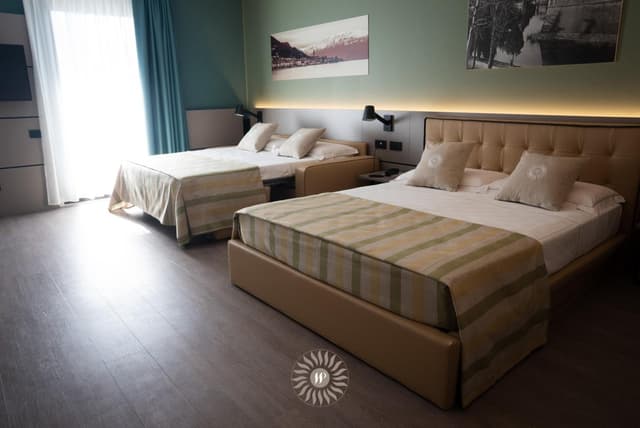 Superior Quadruple Room With Balcony and Partial Lake View