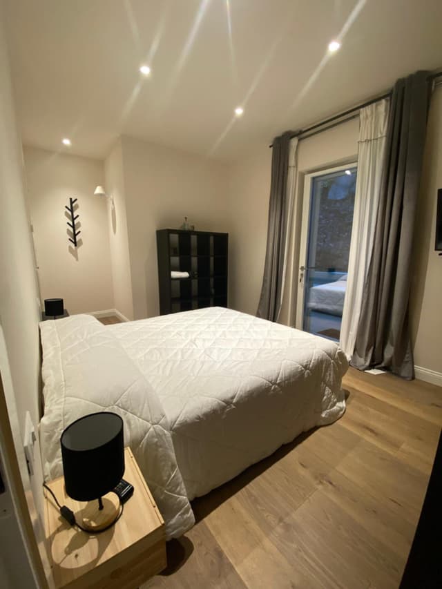 Double Room With Private Bathroom