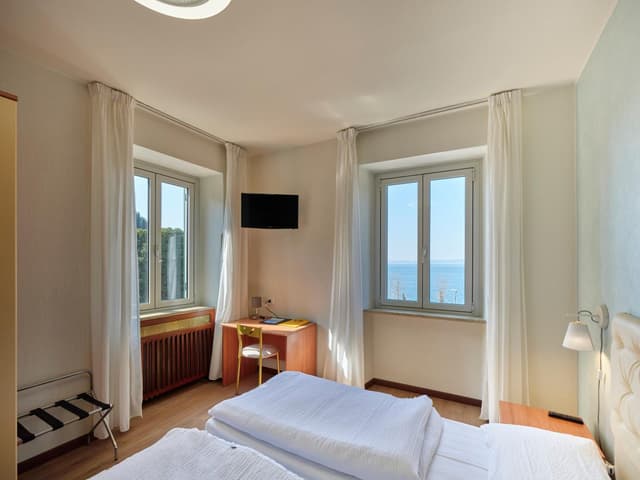 Twin Room with Lake View