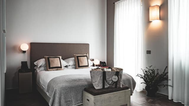 Superior Room with Lake View