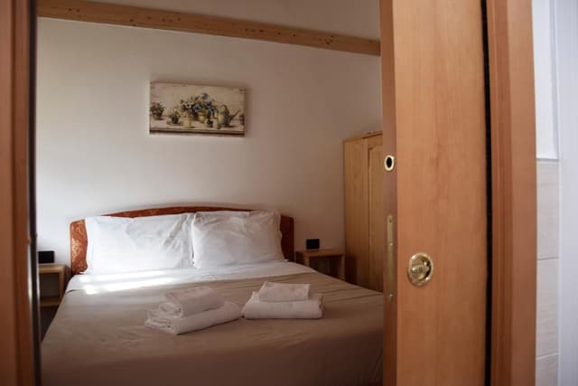 Double or Twin Room with Private Bathroom