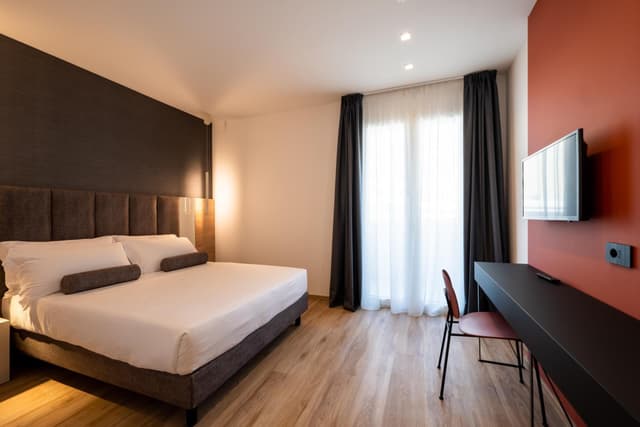Superior Double Room with Side Sea View and Balcony