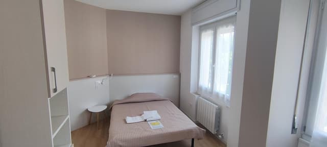 Single Room with Private Bathroom