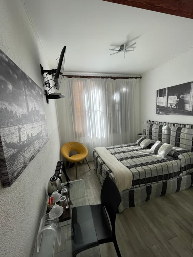 Double or Twin Room Single Use