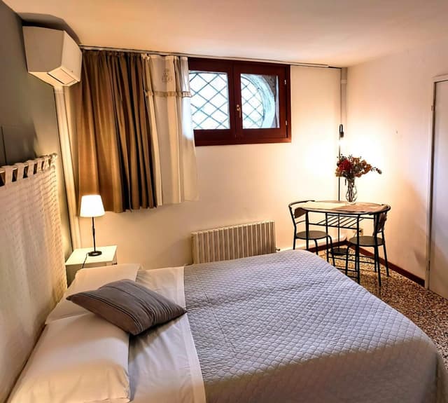 Double Room with Private External Bathroom
