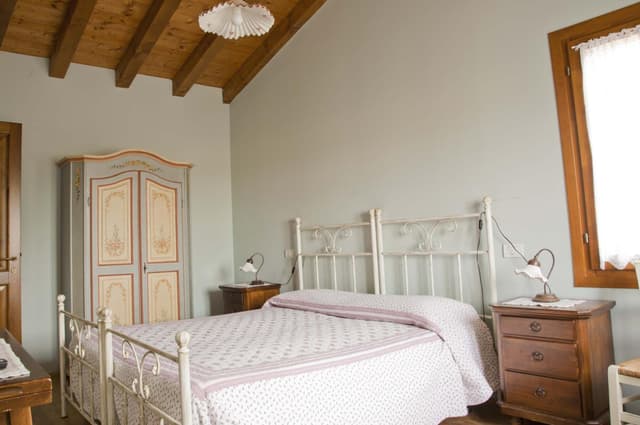 Deluxe Double Room with Shower