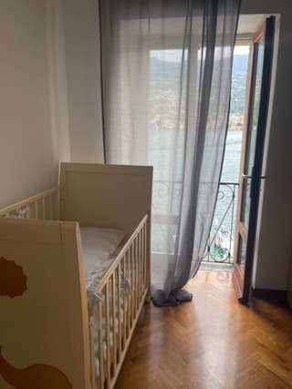 Apartment with Lake View