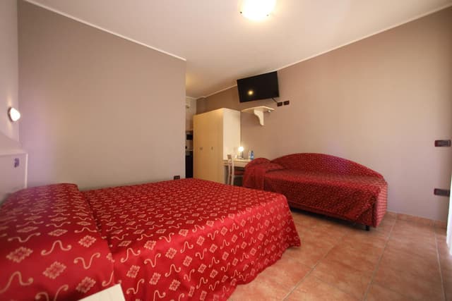 Standard Double or Twin Room with Balcony - Dependence