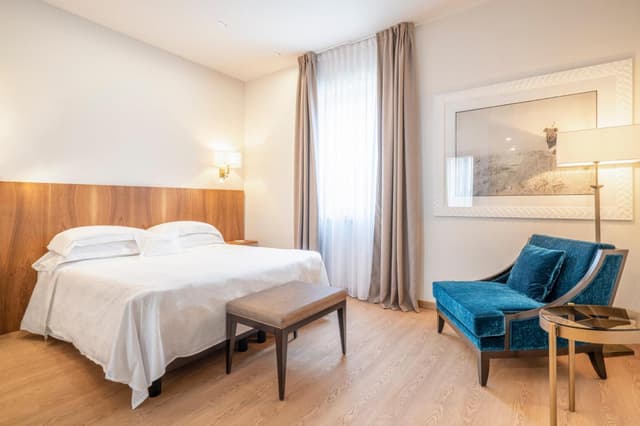 Standard Double Room with Garden View