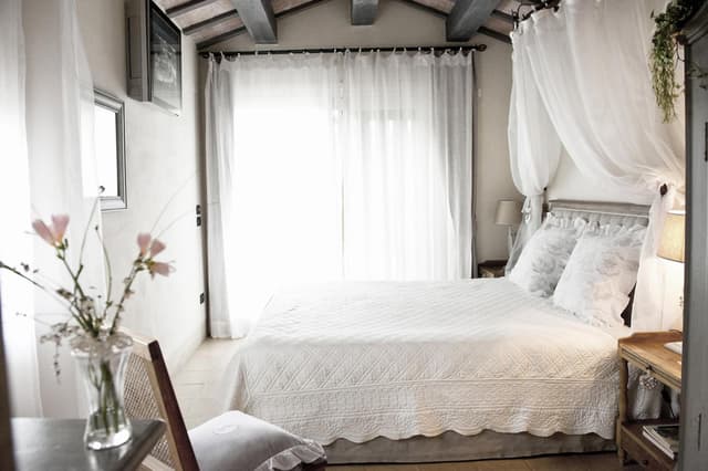 Deluxe Suite with Spa Bath