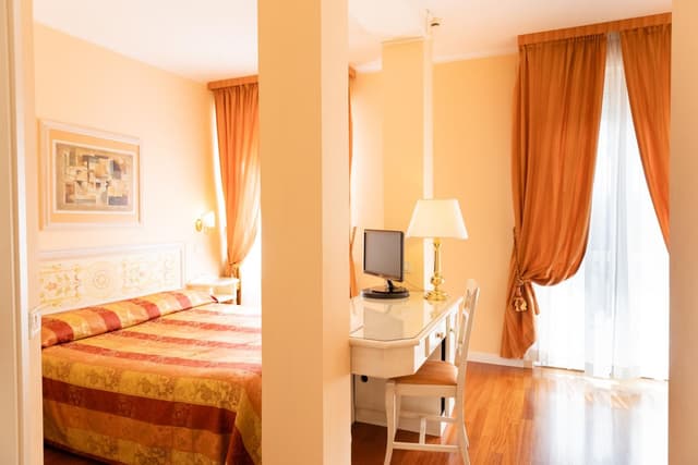 Classic Double Room