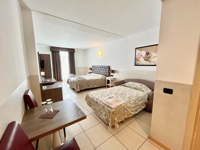 Double Room with Lake View