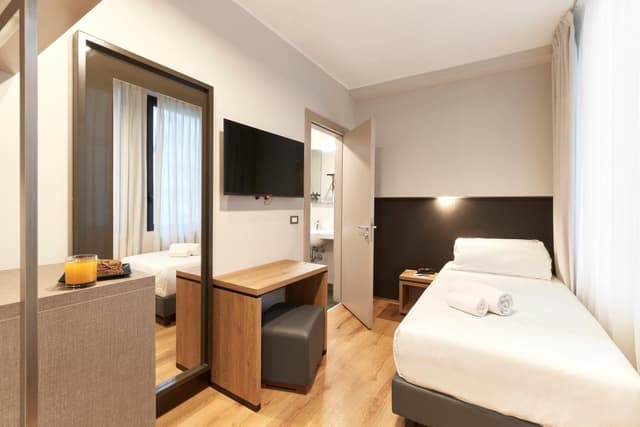 Standard Single Room