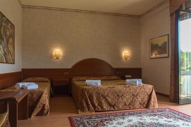 Triple Room