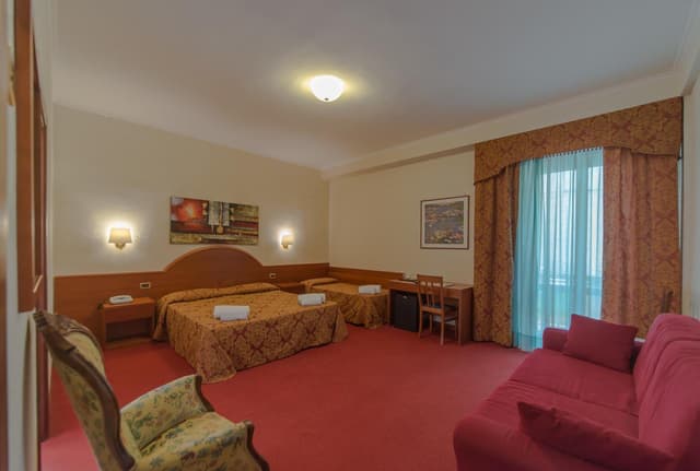 Standard Quadruple Room