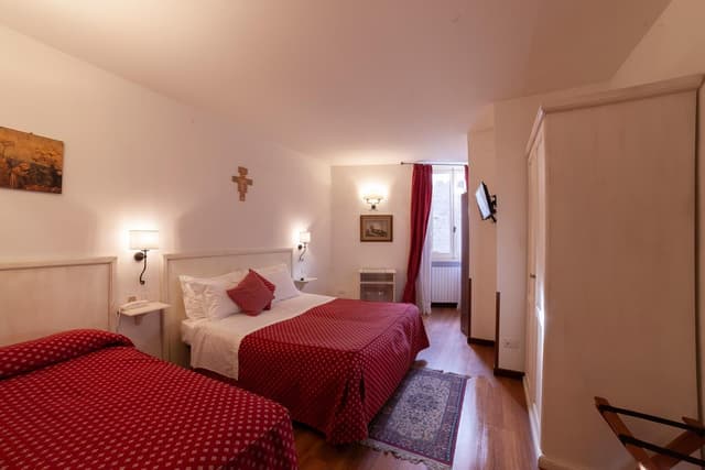 Triple Room