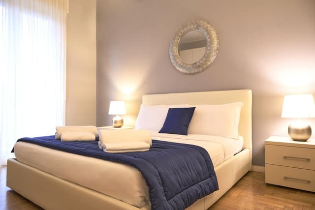 Two-Bedroom Apartment with Balcony - Via B. Marcello 22