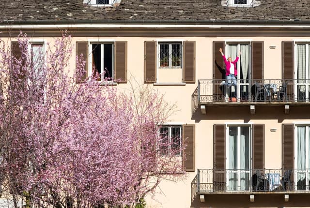 Apartment with Garden View