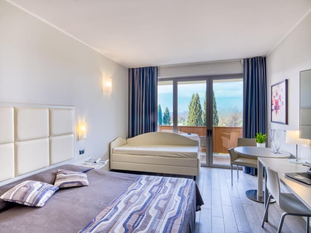 Triple Room with Balcony/Terrace