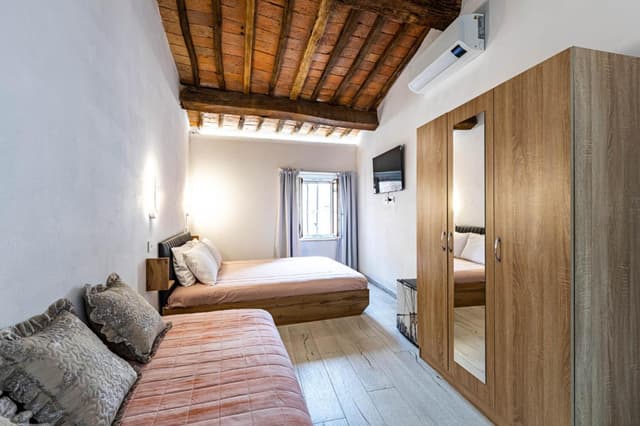 Triple Room with Private Bathroom