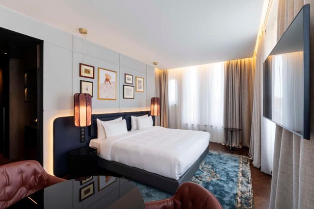 Junior Suite with Bath