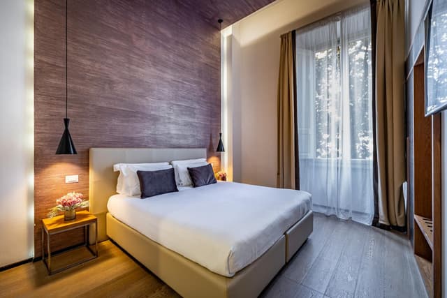 Deluxe Double Room with Spa Bath