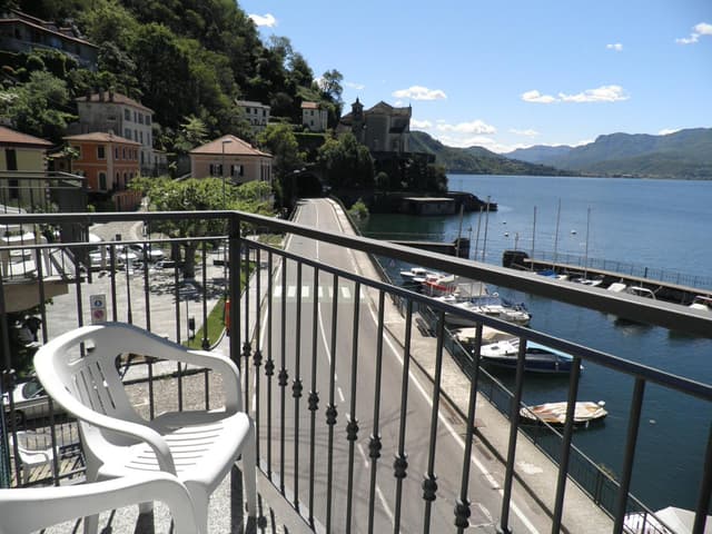 Double Room with Lake View