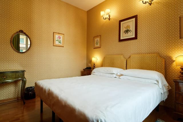Classic Double Room
