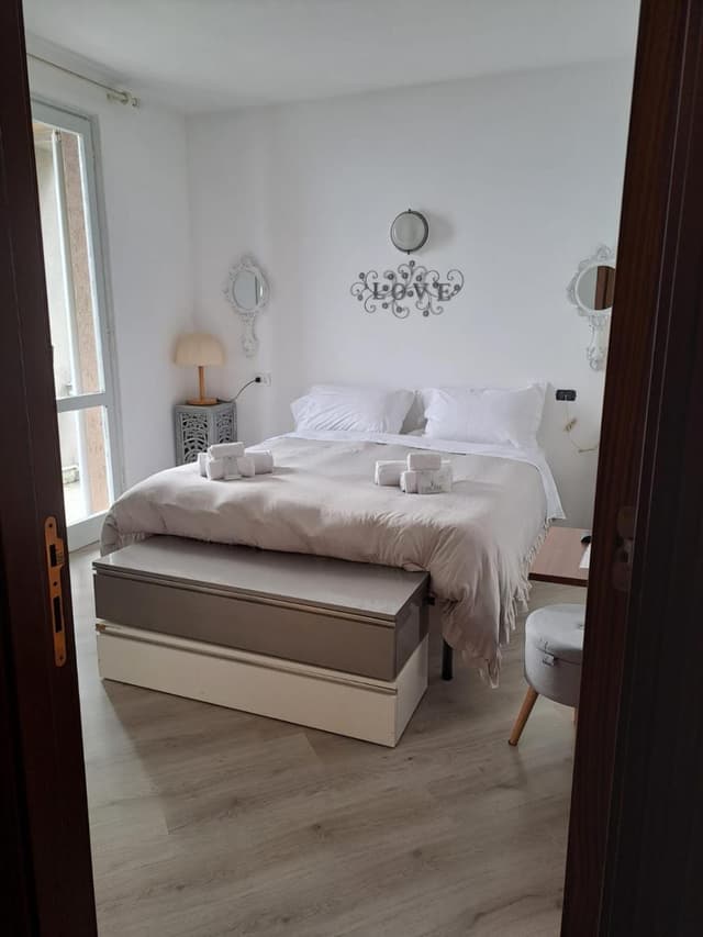 Double Room with Lake View