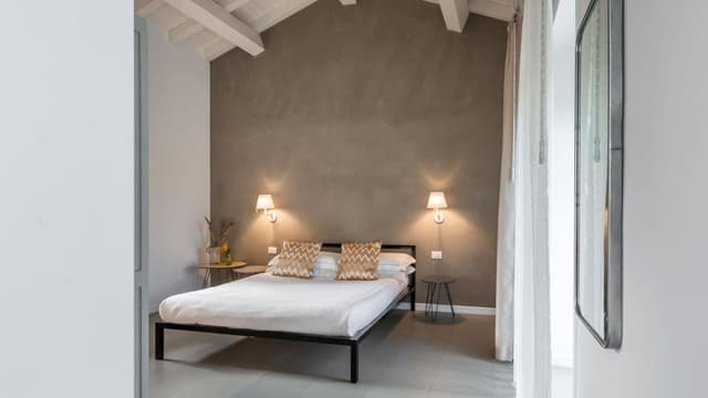 One-Bedroom Apartment - Separate Building