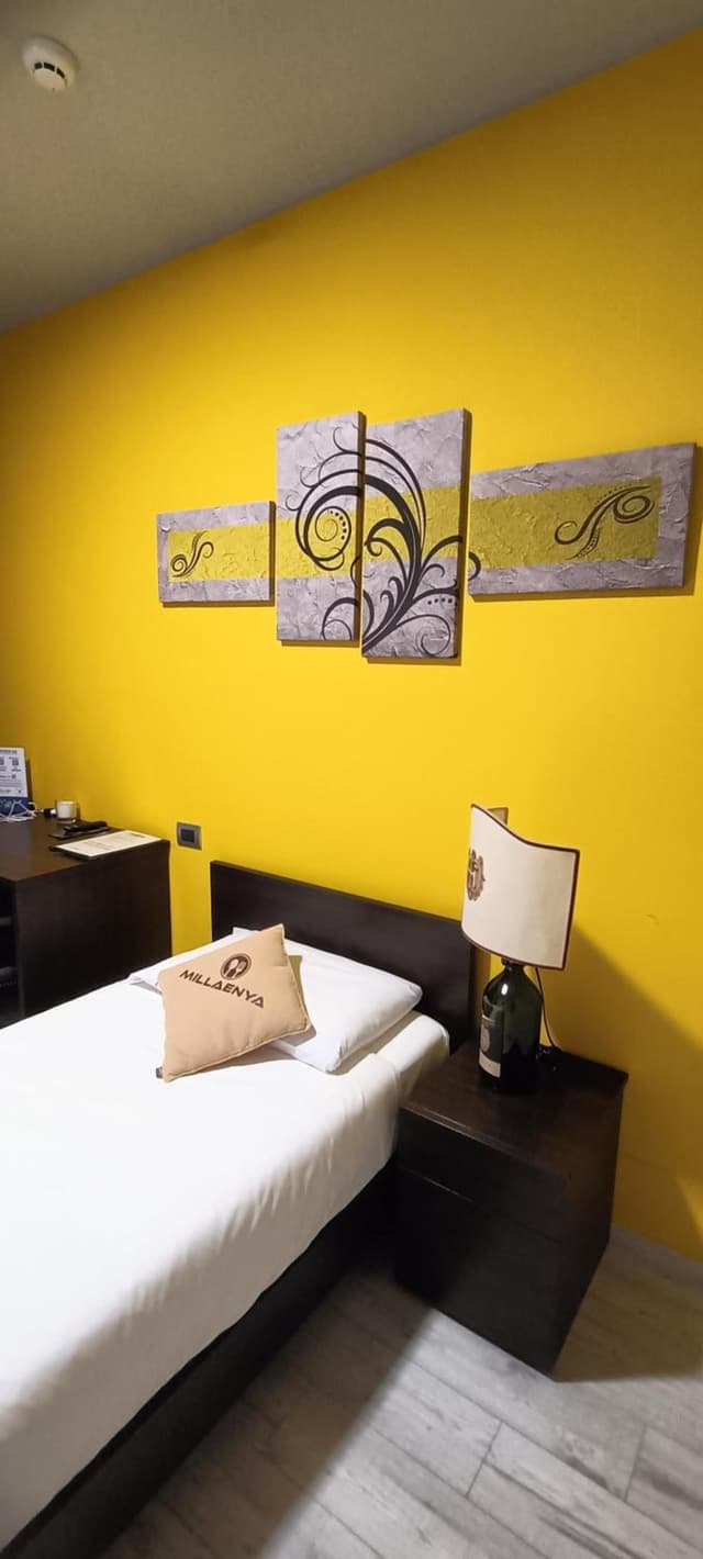 Single Room with Private Bathroom